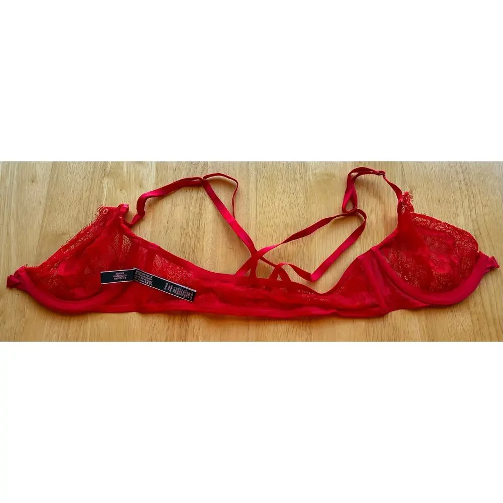 Victoria's Secret Bombshell Unlined Bra 34C Red Front Closure